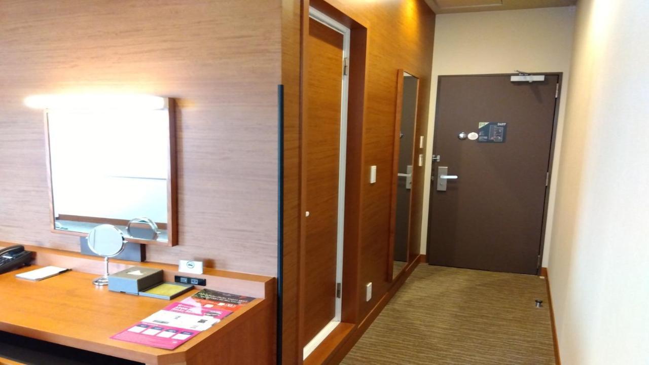 Odysis Suites Osaka Airport Hotel อิซุมิซาโนะ ภายนอก รูปภาพ